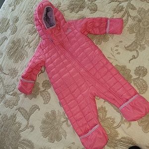 The North Face Thermoball Bunting Infant Girls Zip Full Snow Suit